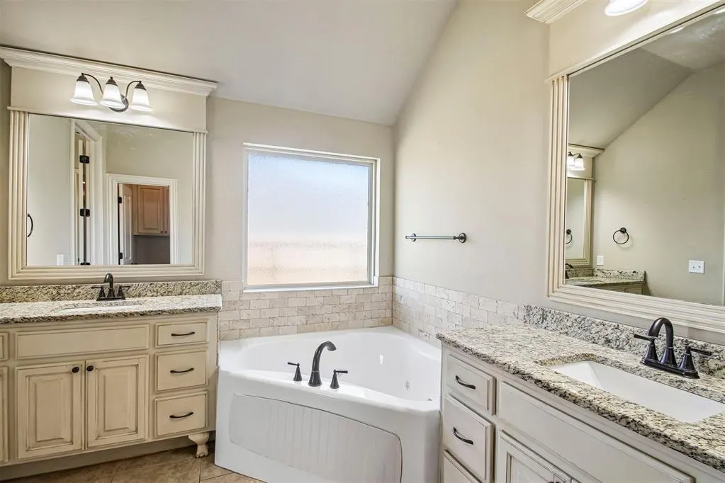 Photo 32 — 1916 Inglenook Drive, Norman, OK 73071