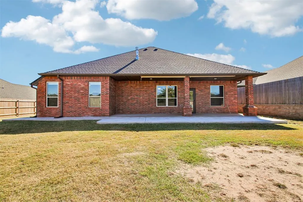 Photo 36 — 1916 Inglenook Drive, Norman, OK 73071