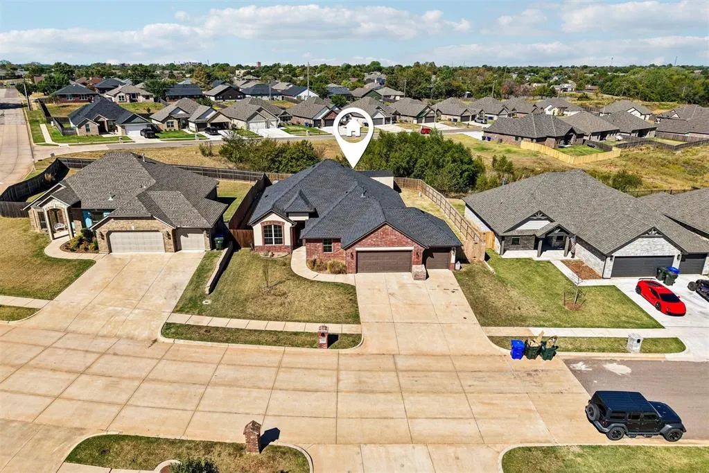 Photo 43 — 1916 Inglenook Drive, Norman, OK 73071