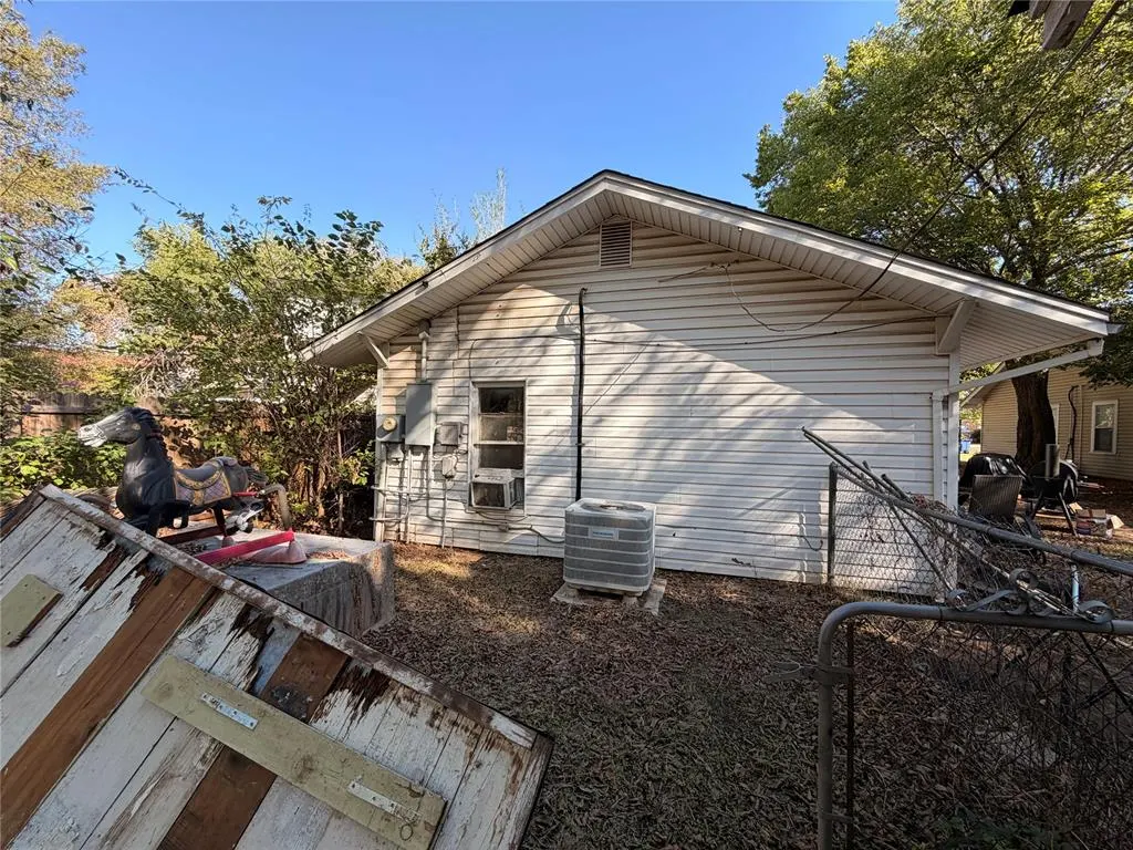 Photo 34 — 810 W Spruce Avenue, Duncan, OK 73533