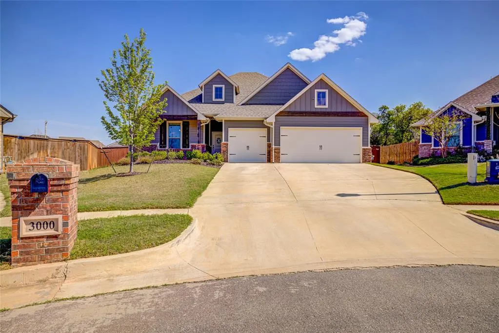 Front exterior — 3000 Grapevine Street, Edmond, OK 73034