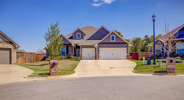 Photo 5 — 3000 Grapevine Street, Edmond, OK 73034