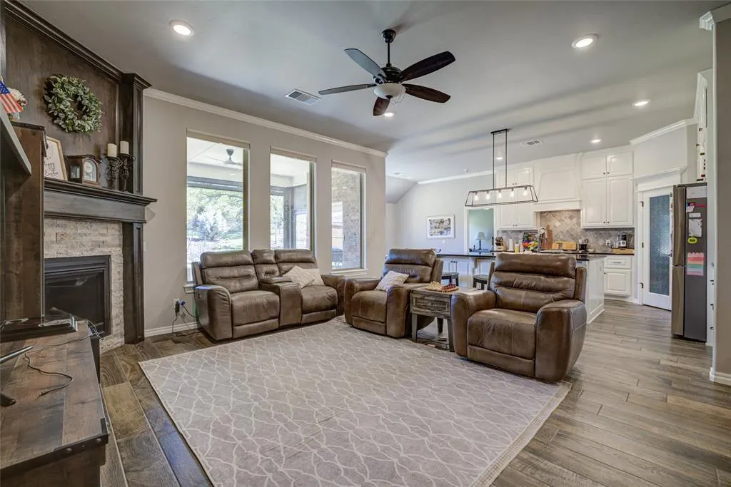 Photo 12 — 3000 Grapevine Street, Edmond, OK 73034