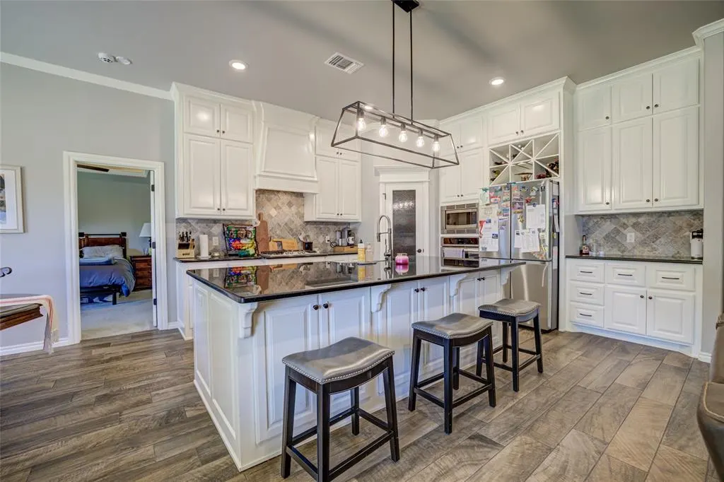 Photo 16 — 3000 Grapevine Street, Edmond, OK 73034