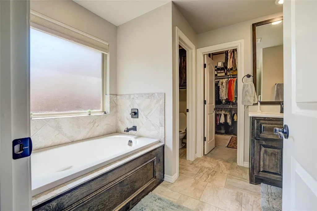 Photo 29 — 3000 Grapevine Street, Edmond, OK 73034