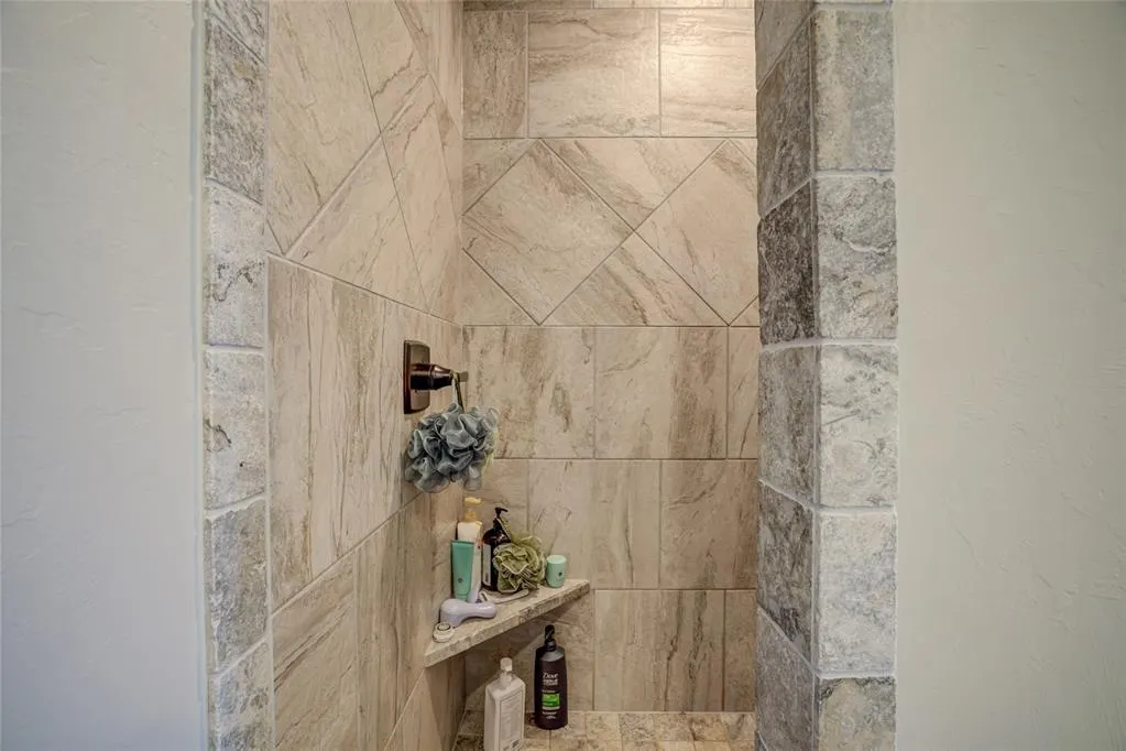 Photo 31 — 3000 Grapevine Street, Edmond, OK 73034