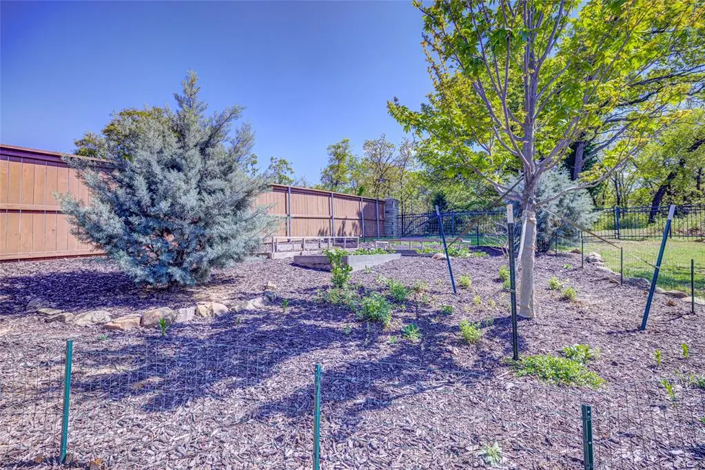 Photo 43 — 3000 Grapevine Street, Edmond, OK 73034