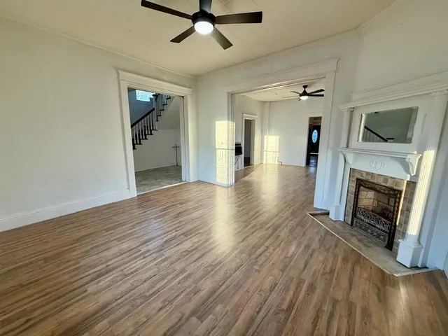 Photo 5 — 701 N Broadway Avenue, Shawnee, OK 74801