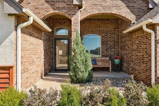 Photo 4 — 628 Stephany Drive, Piedmont, OK 73078
