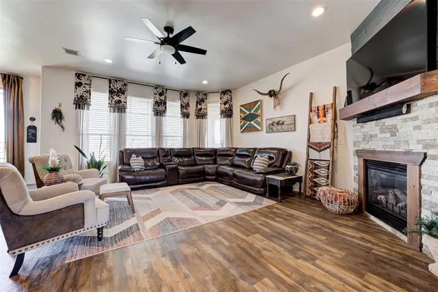 Photo 7 — 628 Stephany Drive, Piedmont, OK 73078