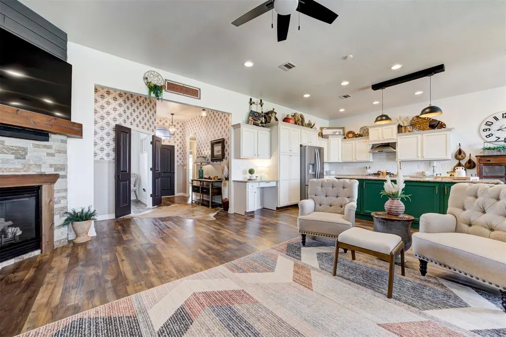 Photo 9 — 628 Stephany Drive, Piedmont, OK 73078