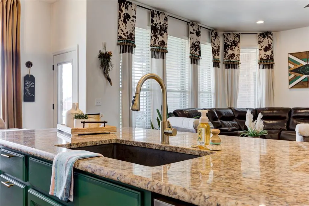 Photo 19 — 628 Stephany Drive, Piedmont, OK 73078