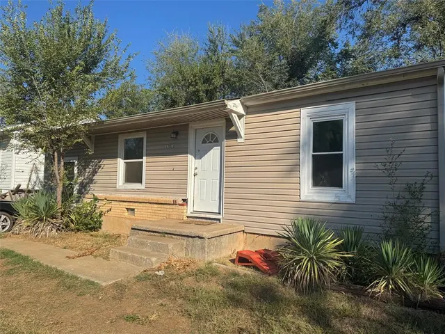 Photo 2 — 12813 NE 37th Street, Oklahoma City, OK 73084