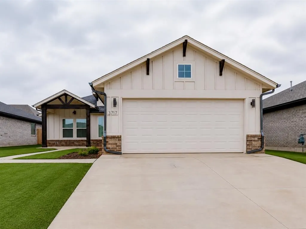 Photo 11 — 3717 NW 177th Street, Edmond, OK 73012
