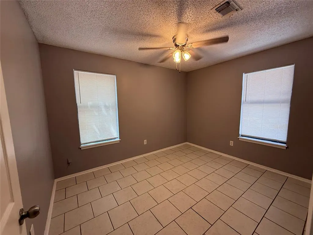 Photo 18 — 607 N Costilow Street, Broken Bow, OK 74728