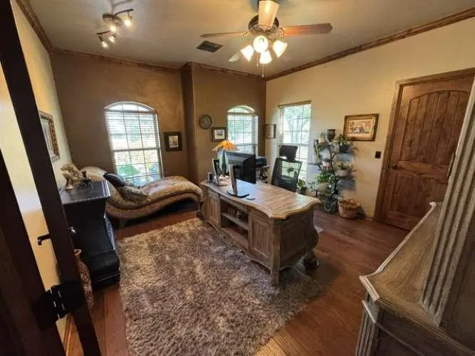 Photo 38 — 38007 45th Street, Shawnee, OK 74804