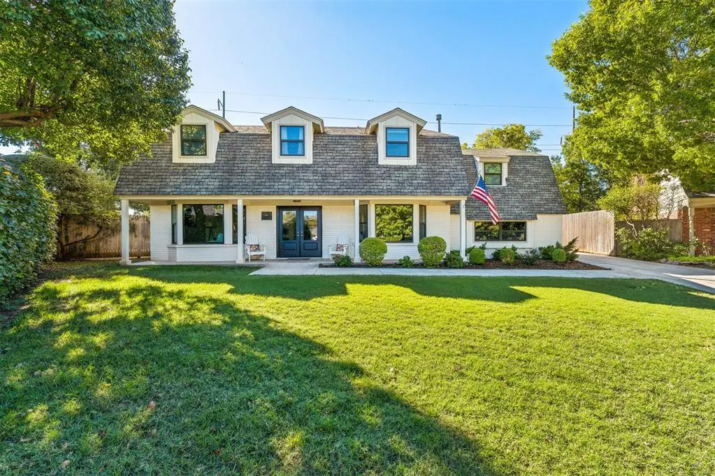 Photo 2 — 10925 Maple Grove, Oklahoma City, OK 73120
