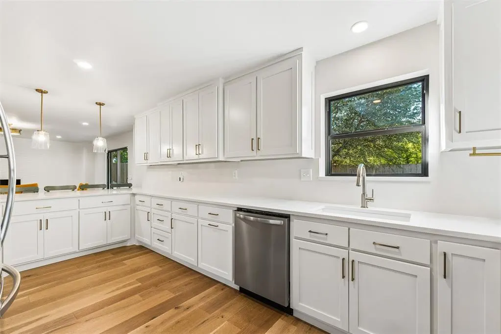 Photo 15 — 10925 Maple Grove, Oklahoma City, OK 73120
