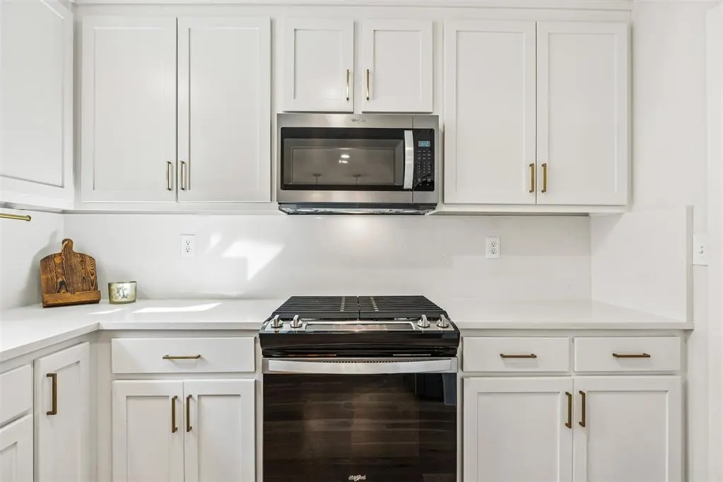 Photo 16 — 10925 Maple Grove, Oklahoma City, OK 73120