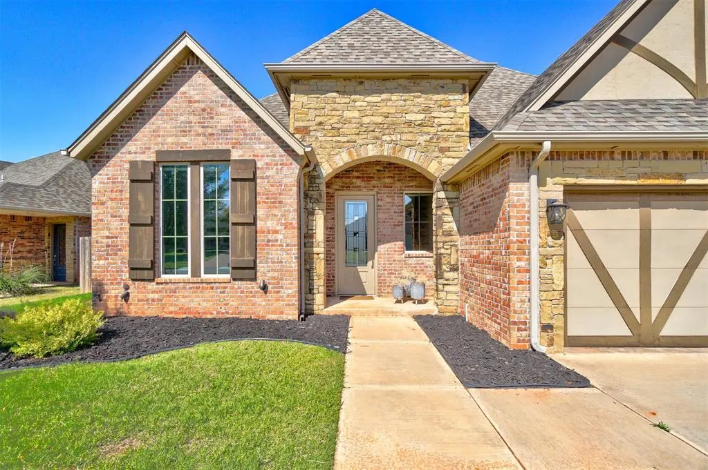 Photo 3 — 18836 Rolling Hill Way, Oklahoma City, OK 73012