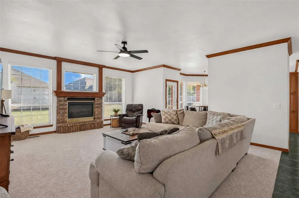 Photo 9 — 9621 SW 33rd Street, Oklahoma City, OK 73179