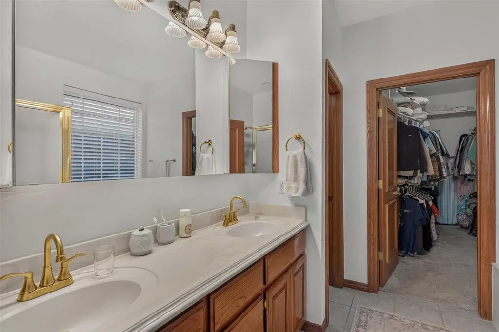Photo 19 — 9621 SW 33rd Street, Oklahoma City, OK 73179