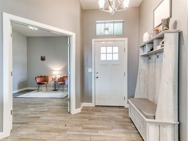 Photo 7 — 13920 Hutchinson Place, Yukon, OK 73099