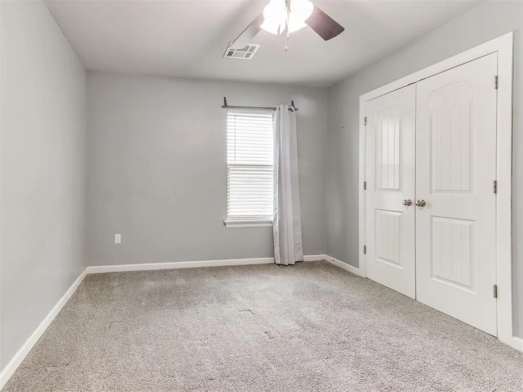 Photo 17 — 13920 Hutchinson Place, Yukon, OK 73099