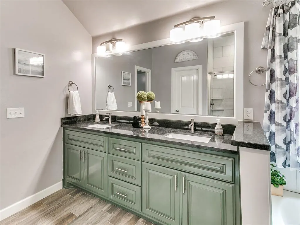 Photo 42 — 13920 Hutchinson Place, Yukon, OK 73099