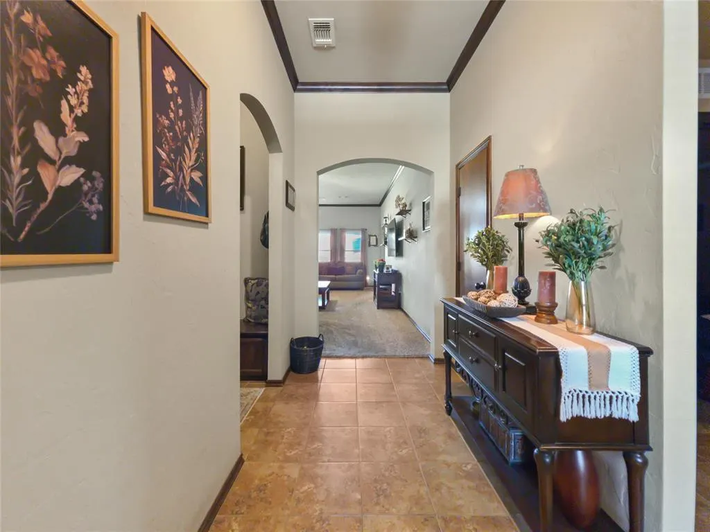 Photo 3 — 16412 Drywater Drive, Oklahoma City, OK 73170