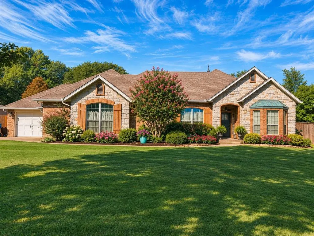 Front exterior — 1603 Timberlake Drive, Chandler, OK 74834