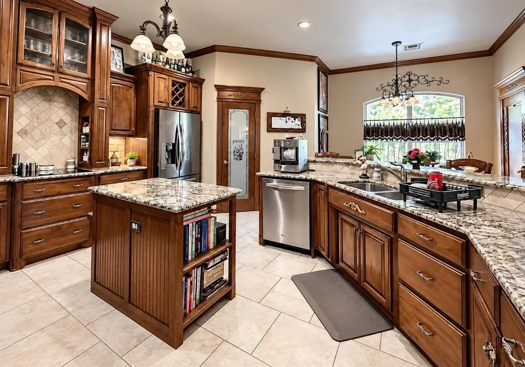 Photo 8 — 1603 Timberlake Drive, Chandler, OK 74834