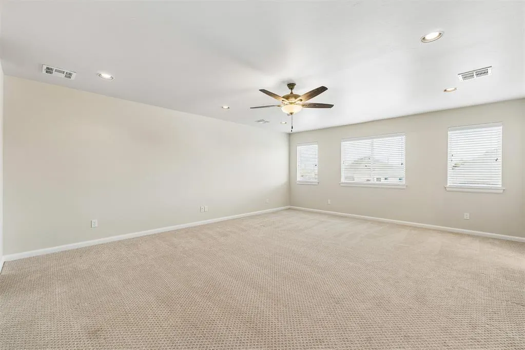 Photo 11 — 15108 Fountain Creek Lane, Edmond, OK 73013