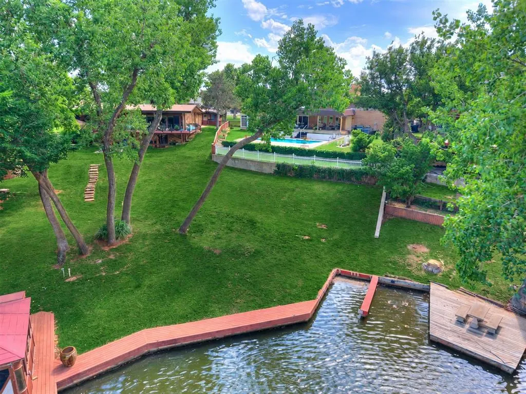 Photo 40 — 10208 Westlake Drive, Oklahoma City, OK 73162