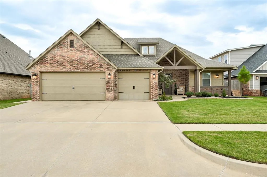 Front exterior — 3044 NW 179th Court, Edmond, OK 73012