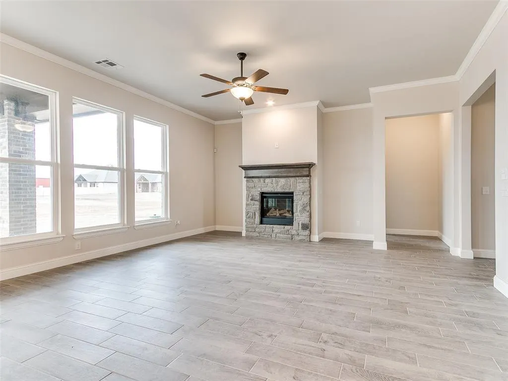 Photo 11 — 2817 Bens Circle, Yukon, OK 73099