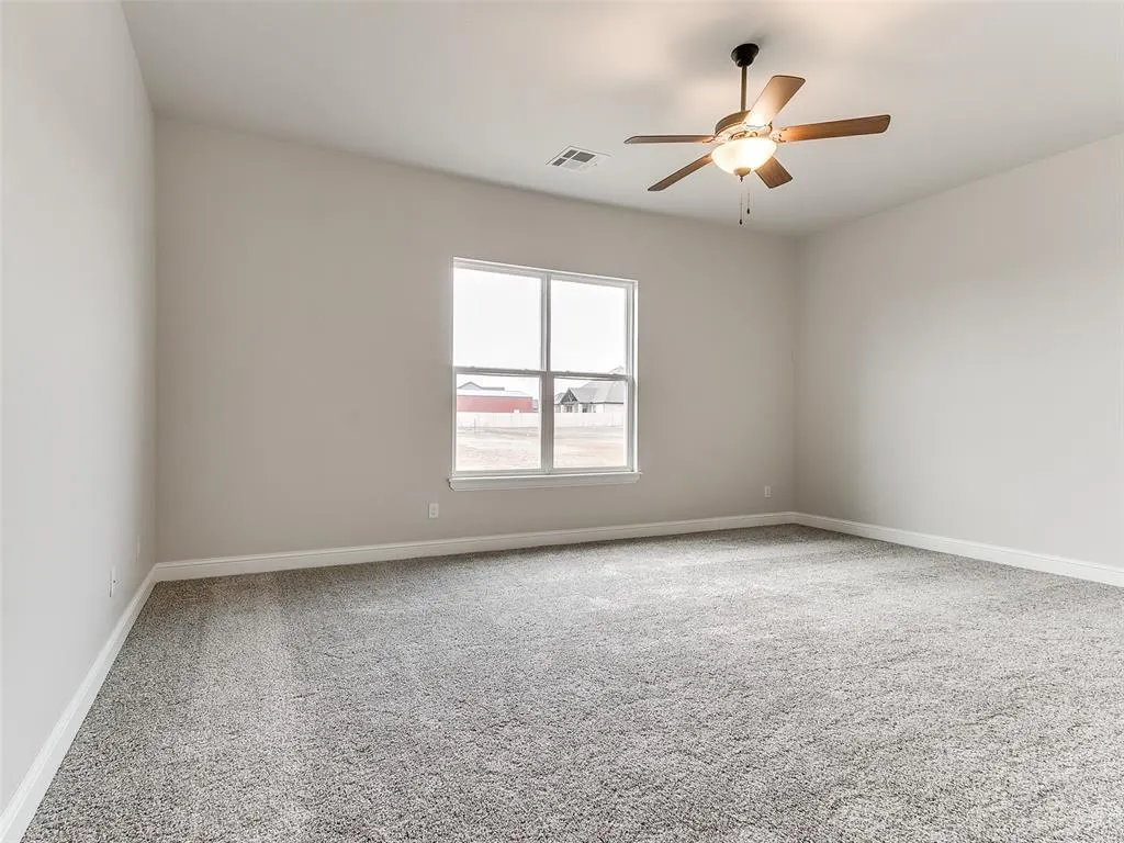 Photo 13 — 2817 Bens Circle, Yukon, OK 73099