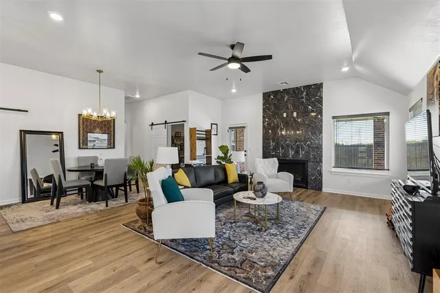 Photo 4 — 7337 Elaine Street, Yukon, OK 73099