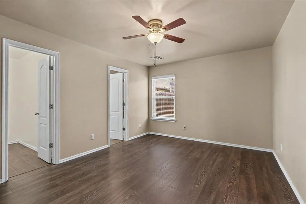 Photo 12 — 824 Crown Heights Lane, Purcell, OK 73080