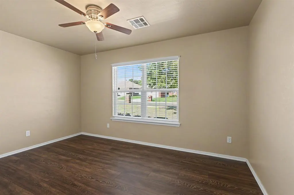 Photo 22 — 824 Crown Heights Lane, Purcell, OK 73080