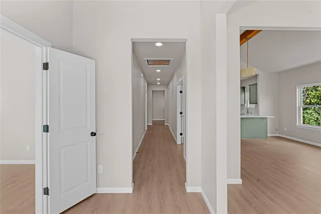 Photo 7 — 1437 NE 9th Street, Oklahoma City, OK 73117