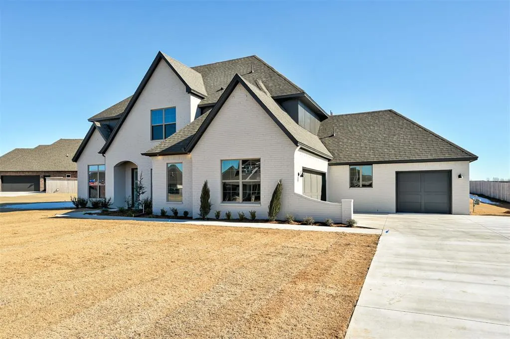 Photo 2 — 1224 Collis Court, Newcastle, OK 73065