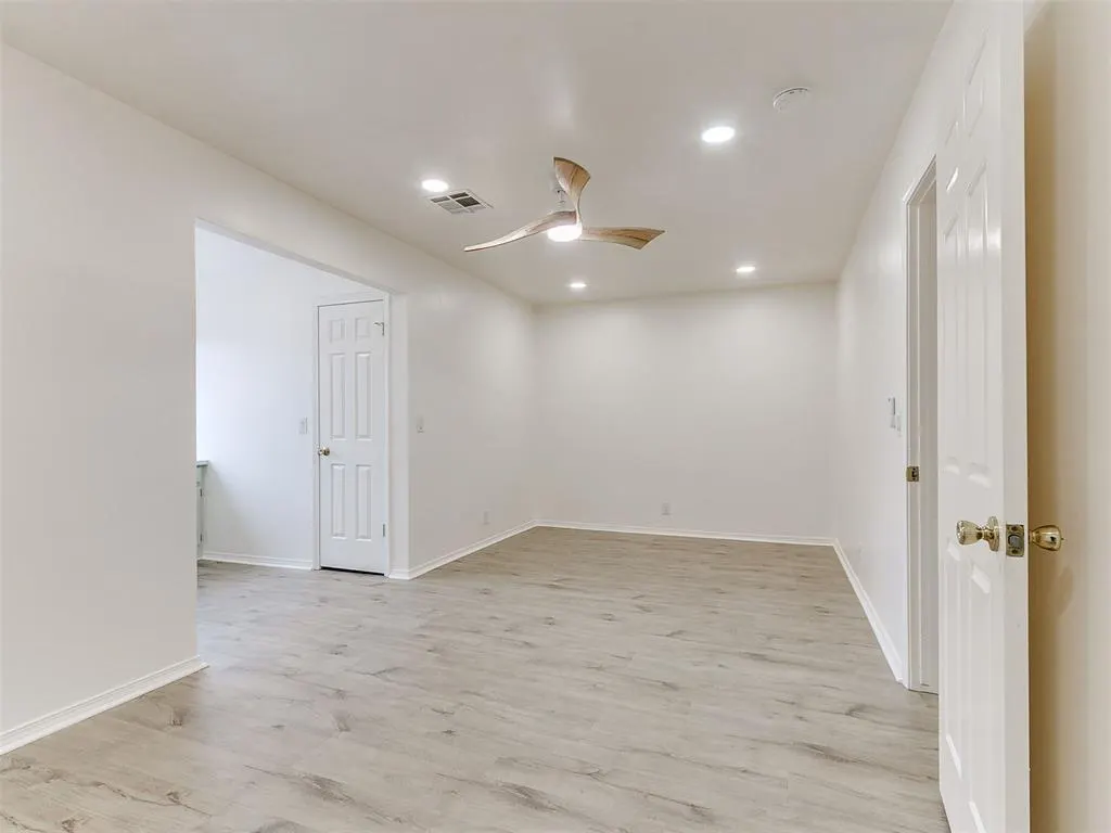 Photo 24 — 15 Coventry Court, Edmond, OK 73012