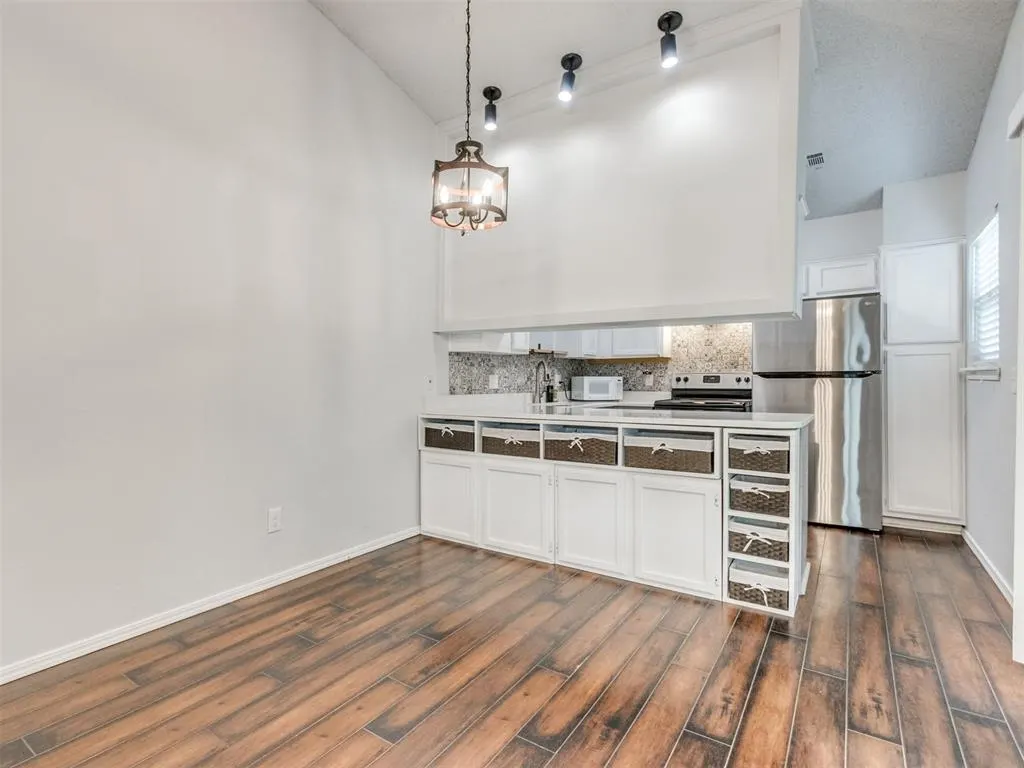 Photo 8 — 6418 Galaxie Terrace, Oklahoma City, OK 73132