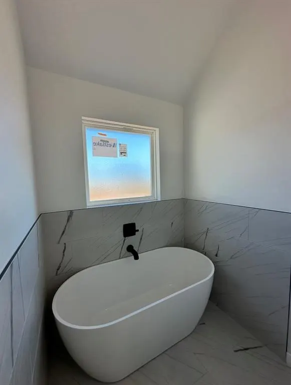 Photo 9 — 5018 NW Edmond Road, Piedmont, OK 73078