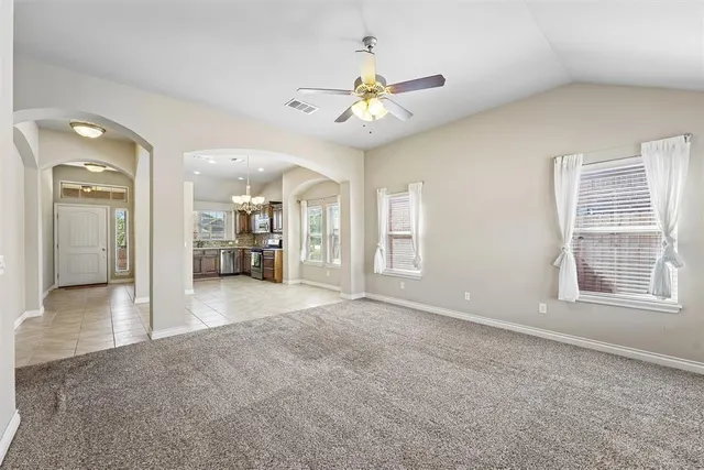 Photo 6 — 1023 Eaglerock Lane, Norman, OK 73069