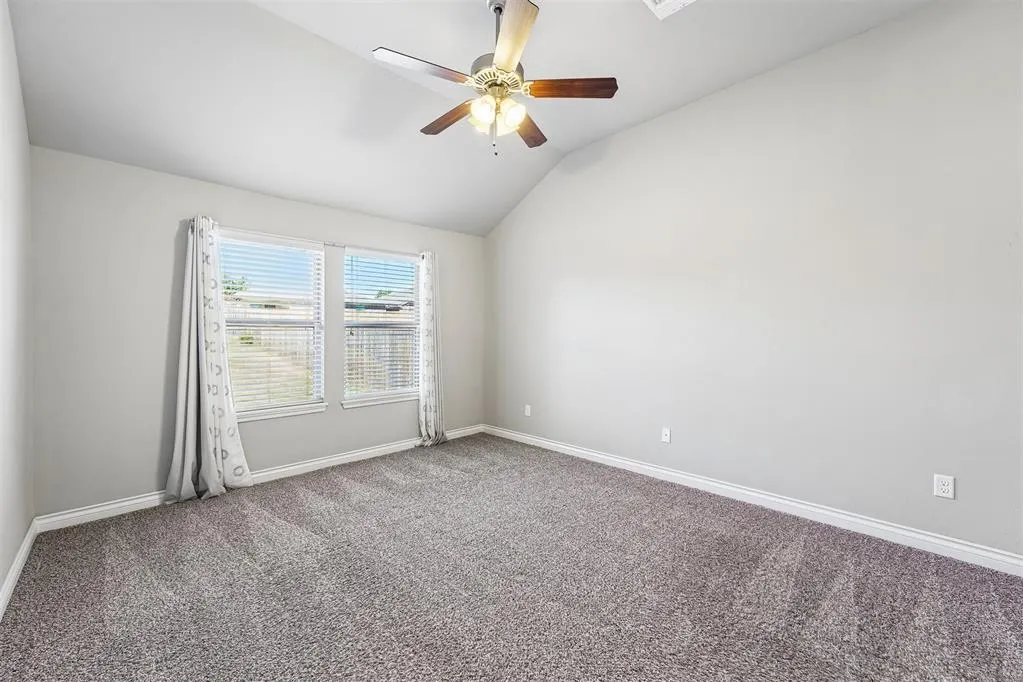 Photo 15 — 1023 Eaglerock Lane, Norman, OK 73069