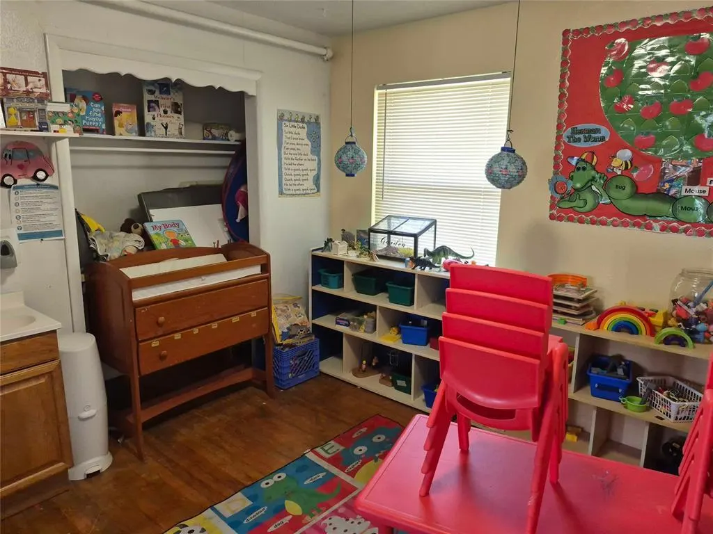 Photo 10 — 617 NW 88th Street, Oklahoma City, OK 73114