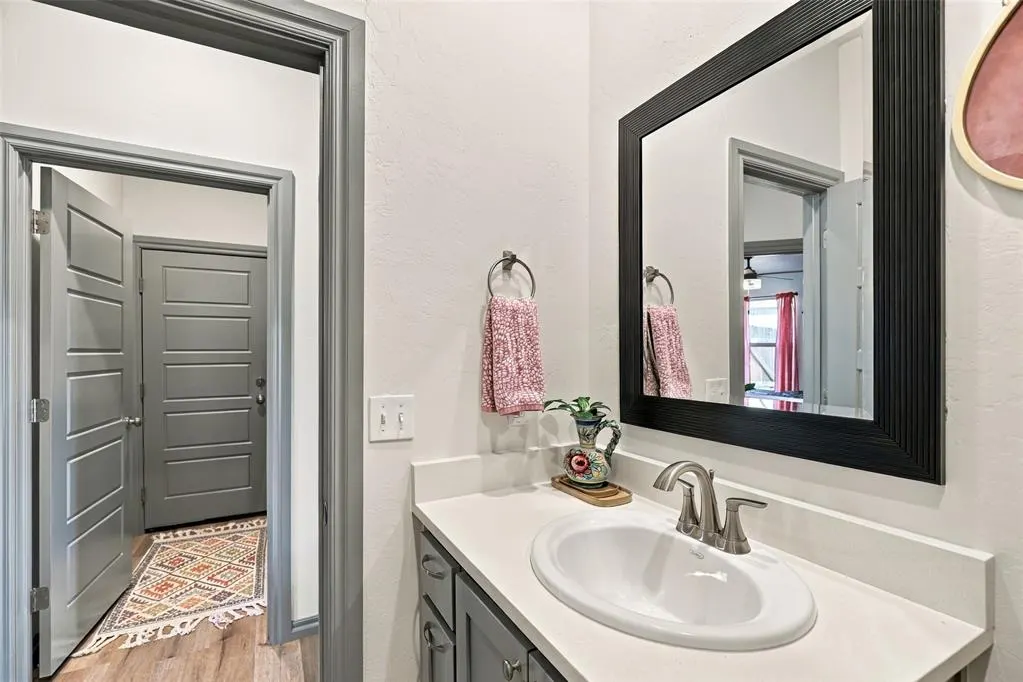 Photo 15 — 6308 MacArthur Park Circle, Edmond, OK 73012