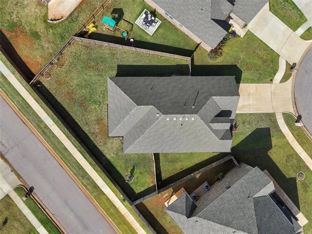 Photo 21 — 6308 MacArthur Park Circle, Edmond, OK 73012